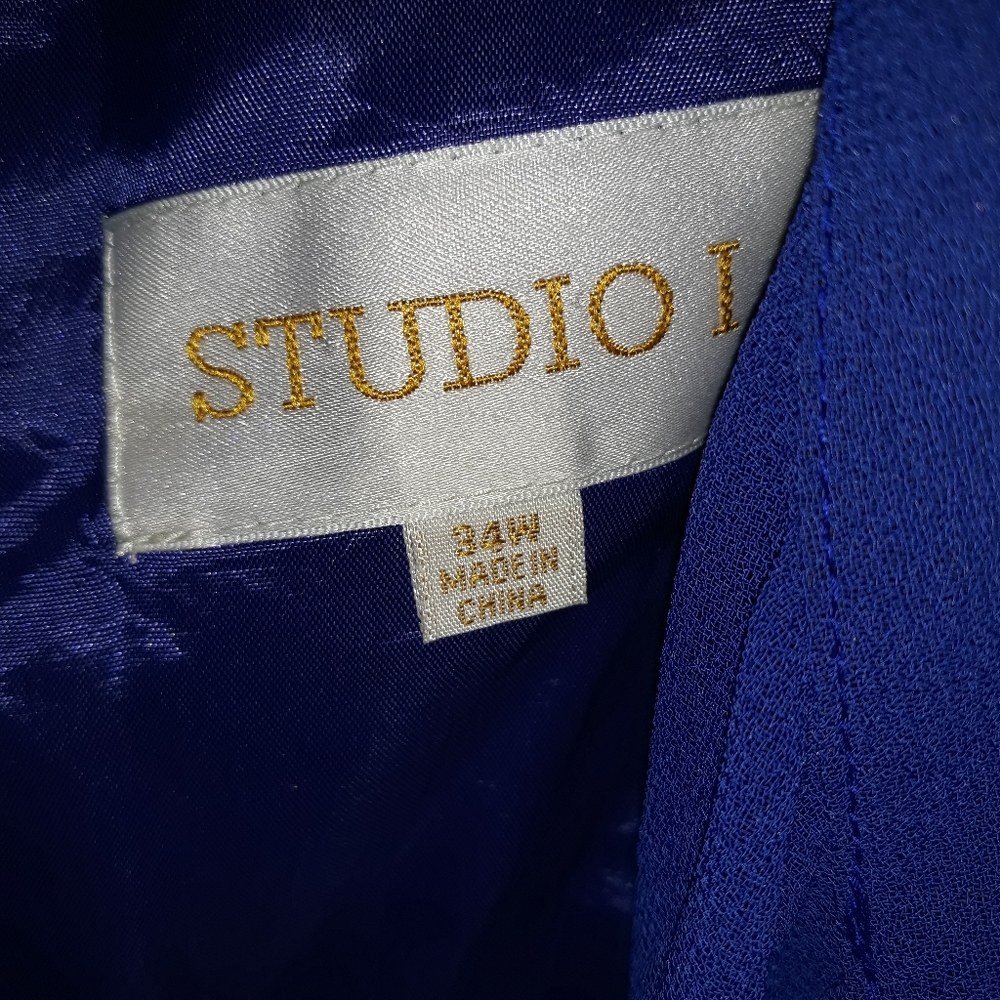 Beautiful periwinkle blue gown